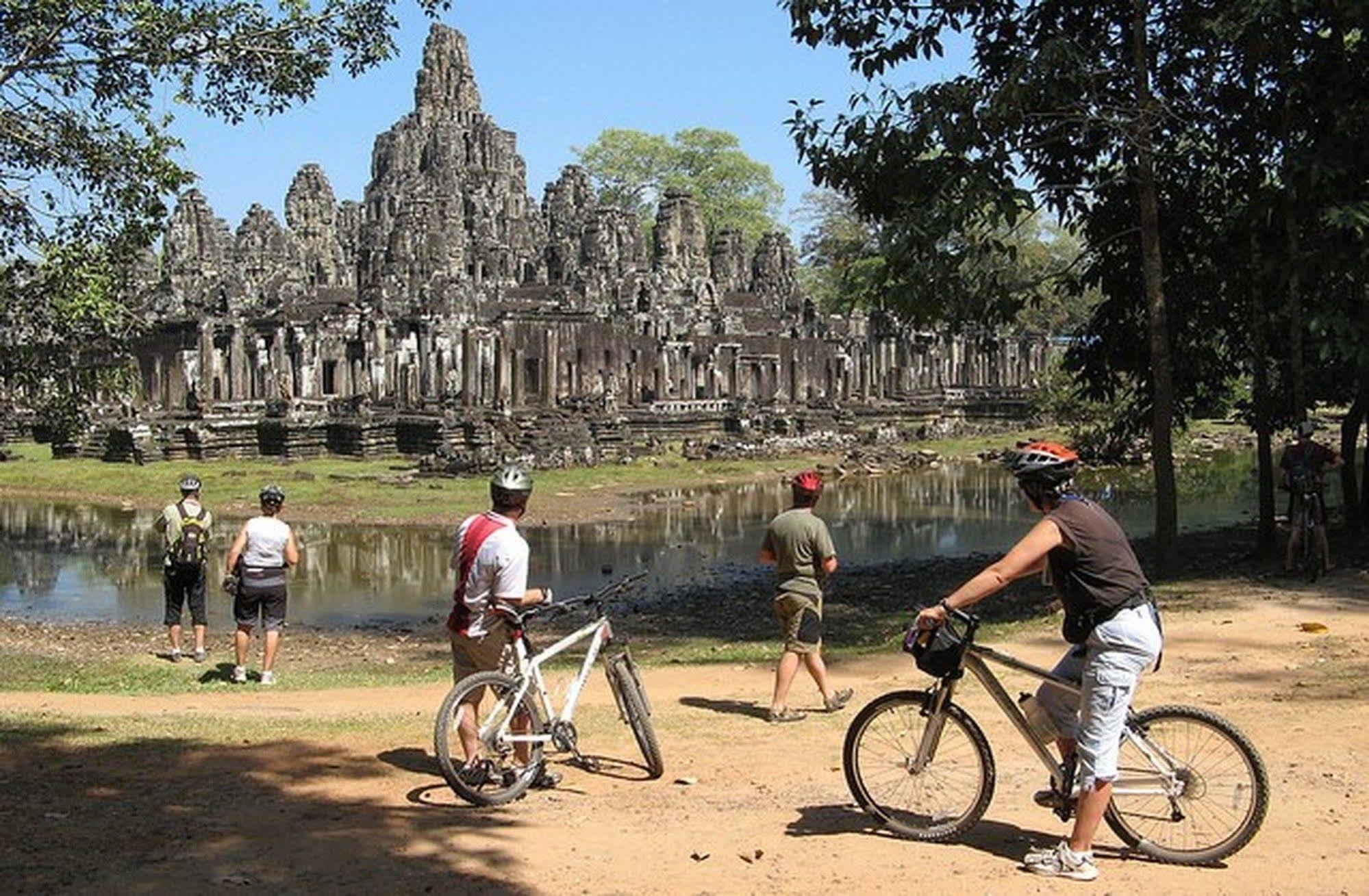 Angkor'S Sunshine Siem Reap Exterior foto