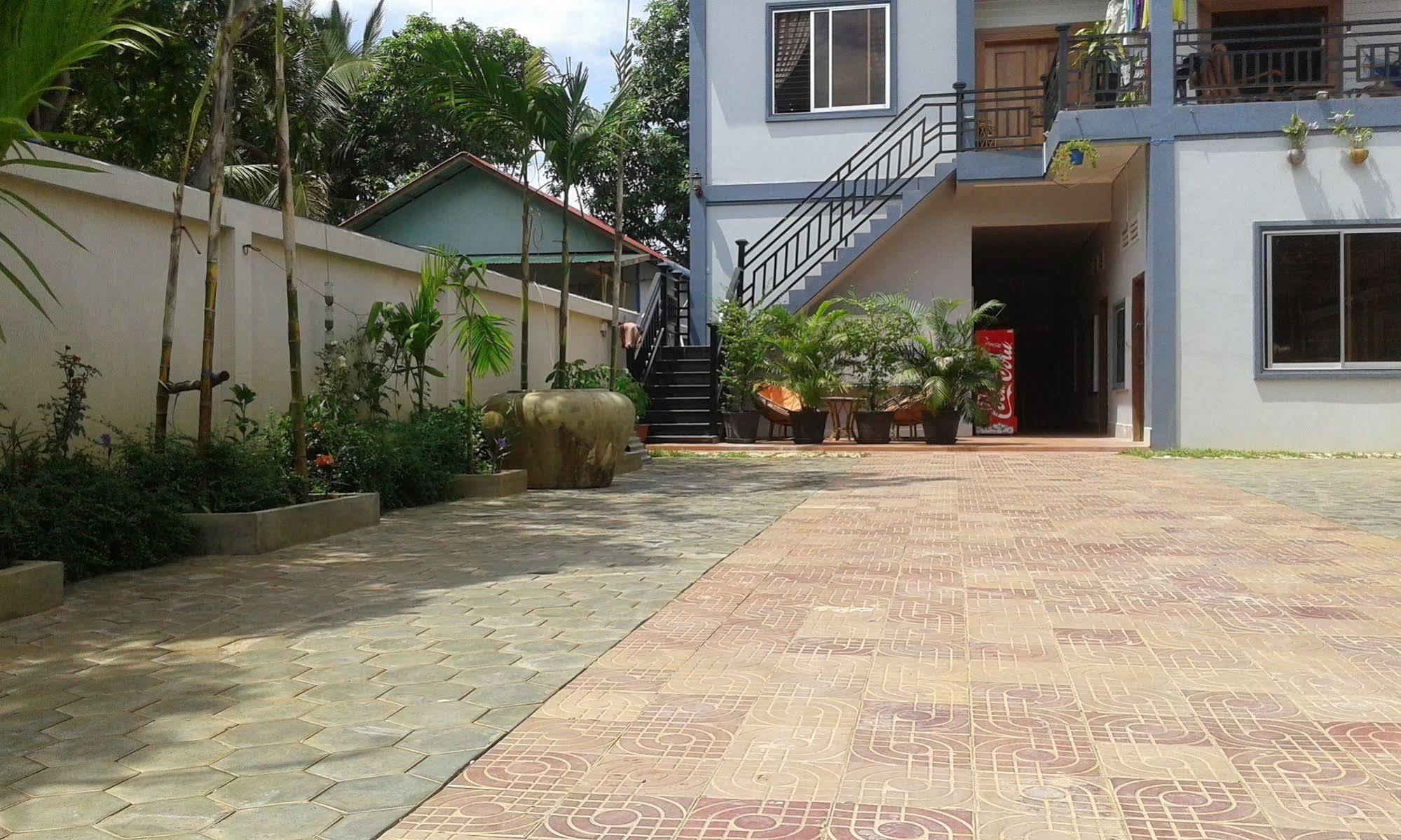 Angkor'S Sunshine Siem Reap Exterior foto